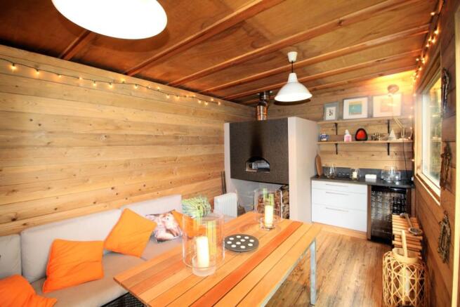 Garden Lodge