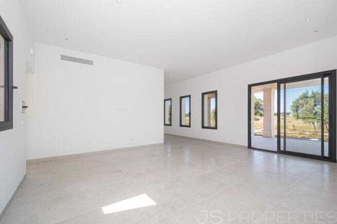 Timeless modern newly built finca close to Playa de Muro