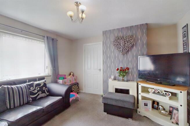8534660-interior16-800.JPG