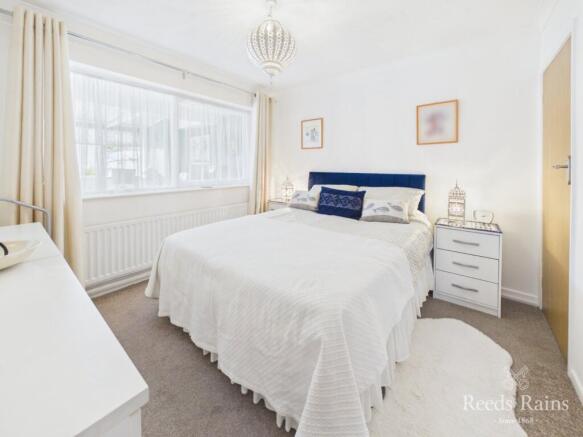 3 bed Bungalow for sale Image 11