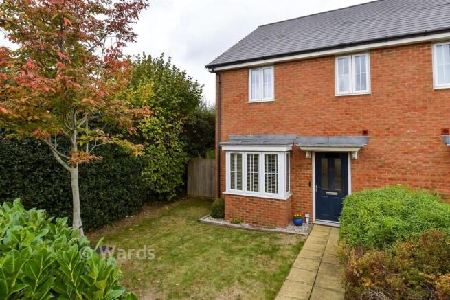3-bed semi-detached on Heath Road, Coxheath, Maidstone, Kent, £248,000