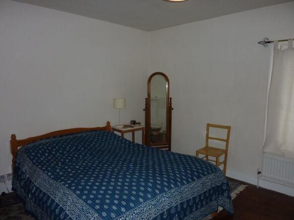 Photo 4