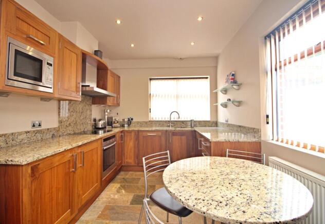 Fitted Breakfast Kitchen