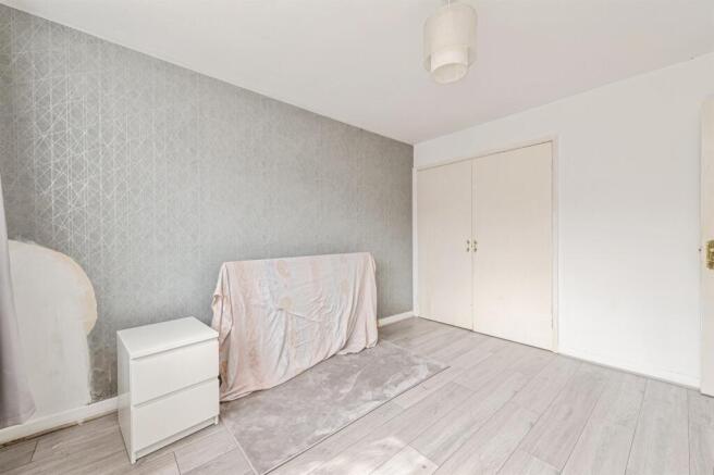 3 bed Semi-Detached Bungalow for sale Image 7