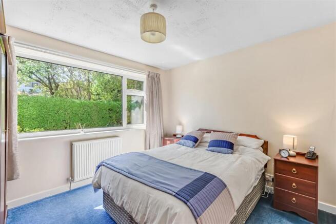 3 bed Detached Bungalow for sale Image 11