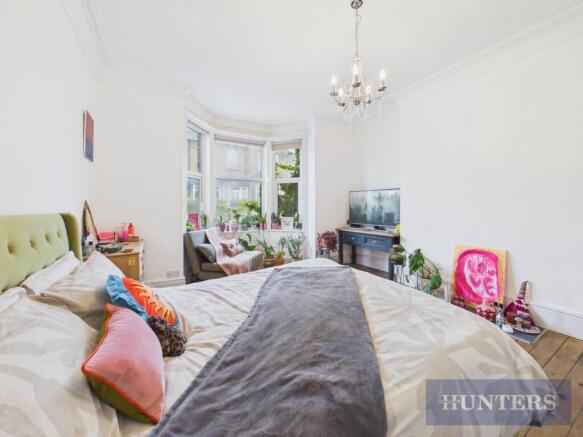 4 bed Semi-Detached for sale Image 10