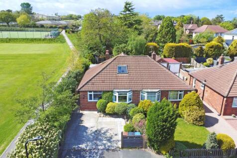 Ashville Grove, Harrogate, HG2