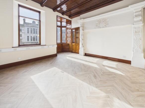 CAM03185G0-PR0138-STILL001