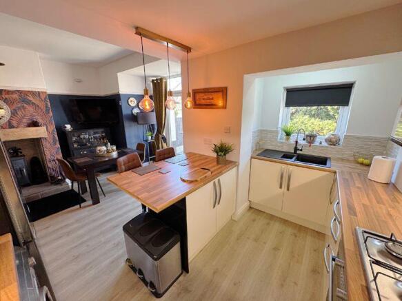 Kitchen d