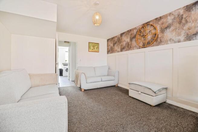 3 bed Not Specified for sale Image 4