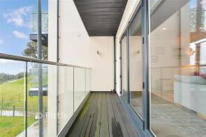 14, Royal Cliff Apartments, Grange Road, Sandown PO36 8FB
