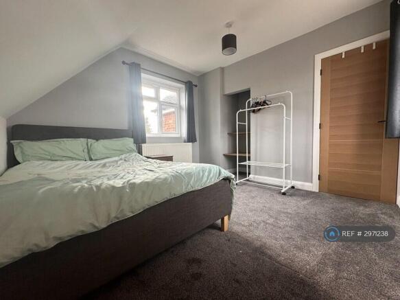 Room To Let