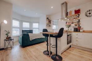 Flat 3, 47, Chalk Hill, Watford WD19 4BU