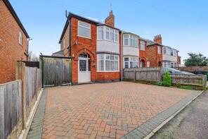 7, Woodlands Drive, Loughborough LE11 2DB