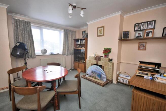 Dining Room.jpg