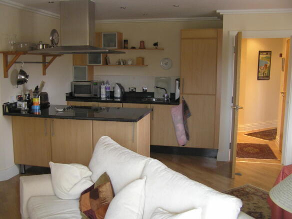 Photo 4