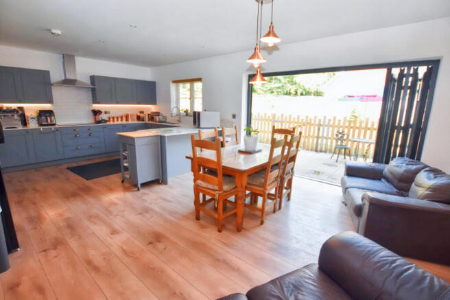 Dining Kitchen 2
