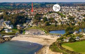 76, Boscundle Avenue, Falmouth TR11 5BX