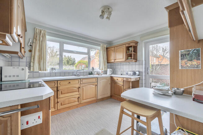 1431016-20-69bc4e...