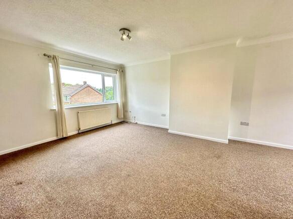 3 bed Semi-Detached for sale Image 7