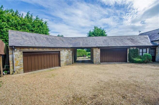 GARAGES