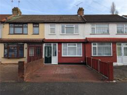 32, Richards Avenue, Romford RM7 9ES