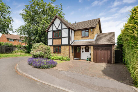 Fairacres, Tadworth, KT20