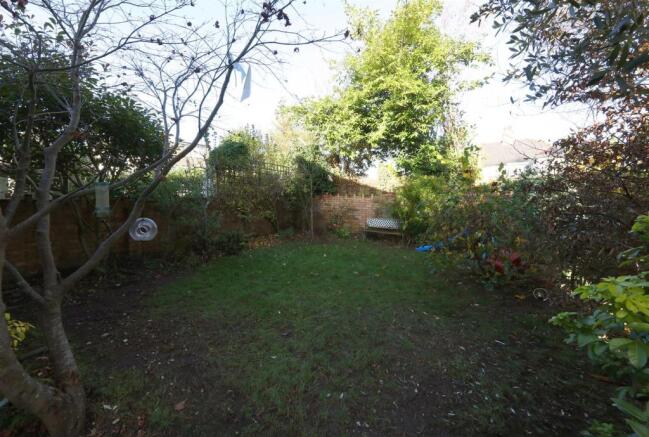 2 Highfield Rd 7495.JPG
