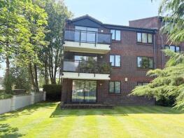 73, Whitehaven Close, Bromley BR2 0YN
