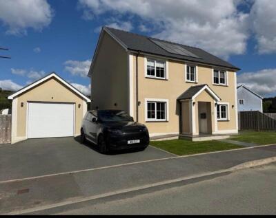Clos Carrog, Llanrhystud