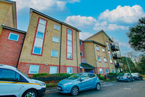 Flat 9, 52 Vespasian Court, Vespasian Road, Southampton SO18 1EH