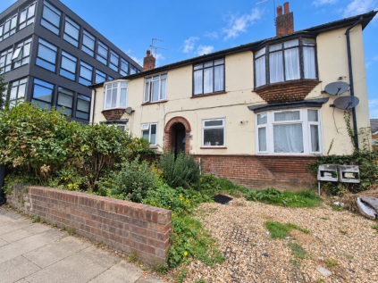 Cardiff Road, Luton, Bedfordshire, LU1 1PP