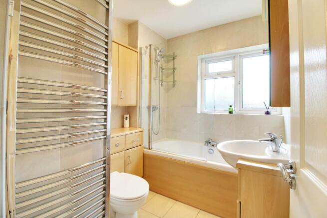 House Bathroom (2).jpg