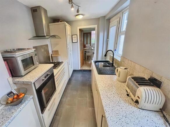 Kitchen Aspect 2