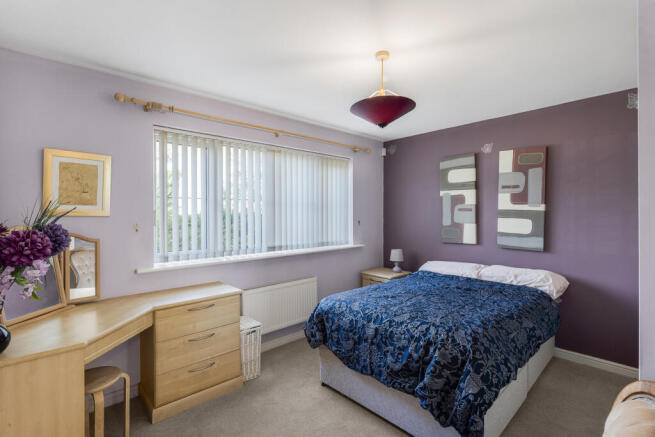 3 bed Bungalow for sale Image 8