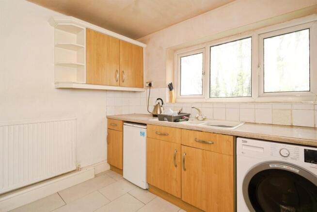 1 bed Terraced for sale Image 4