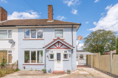 Bazalgette Gardens, New Malden, KT3