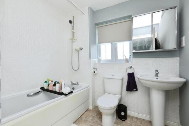 3 bed Detached for sale Image 11