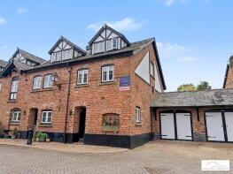 10, Old Hall Court, Malpas SY14 8NE