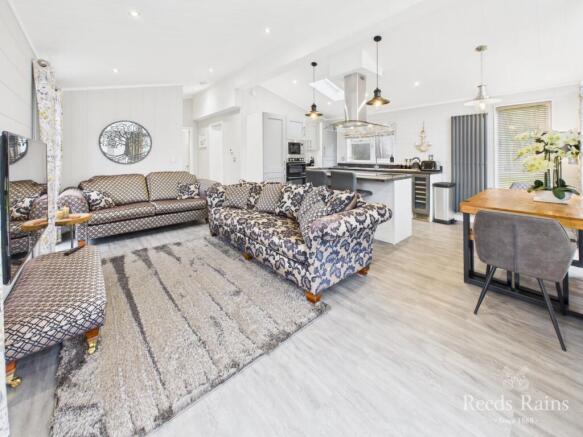 3 bed Bungalow for sale Image 5