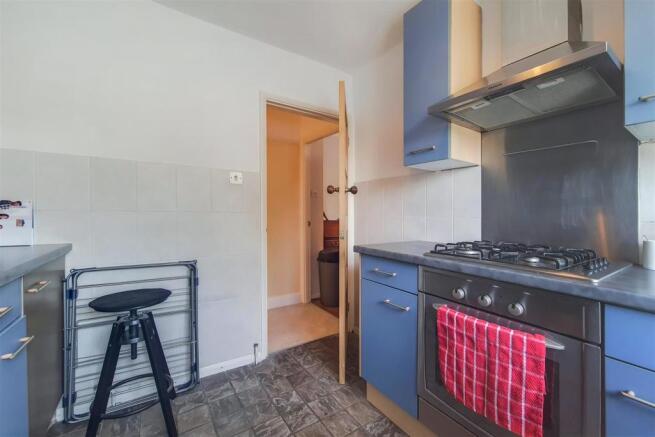 3_Kitchen-1.jpg