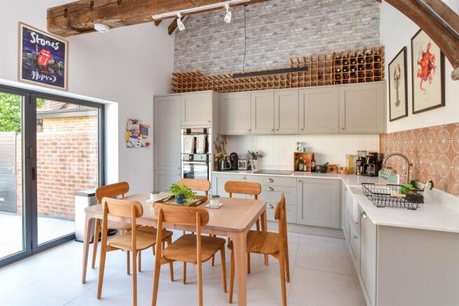 Lounge/ Kitchen/ Diner