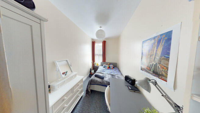 7 bed Terraced to rent Image 11