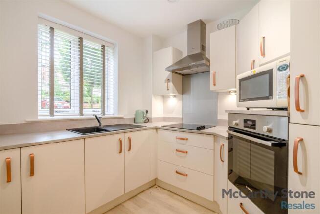 1 bed Apartment for sale Image 9