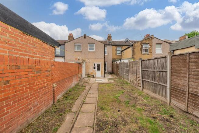 Harold-Road-London-terraced-house-DSC_1627.jpg