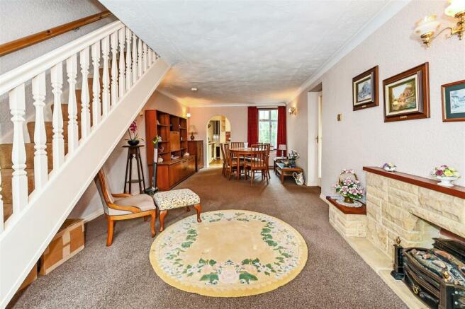 Sitting / Dining Room