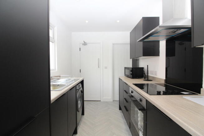 1 bed House to rent Image 5