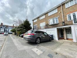 5, Beach Road, Westgate-on-sea CT8 8AD