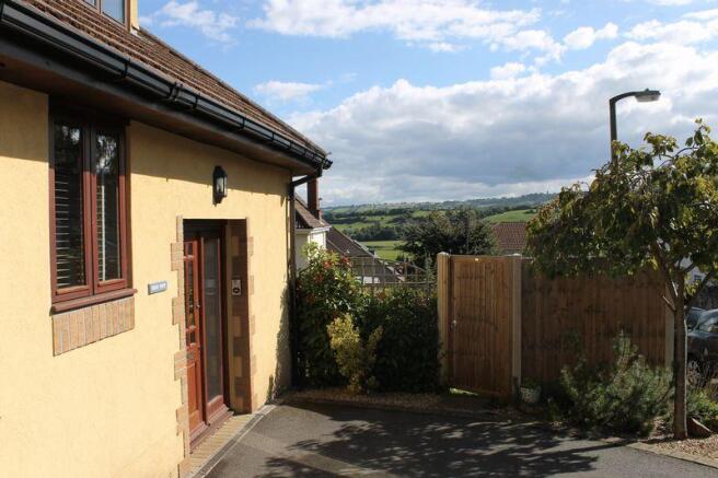 Entrance & Views