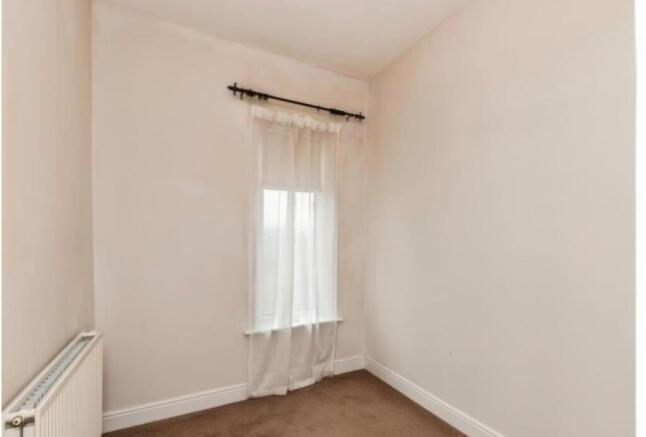 2 bed Terraced for sale Image 7